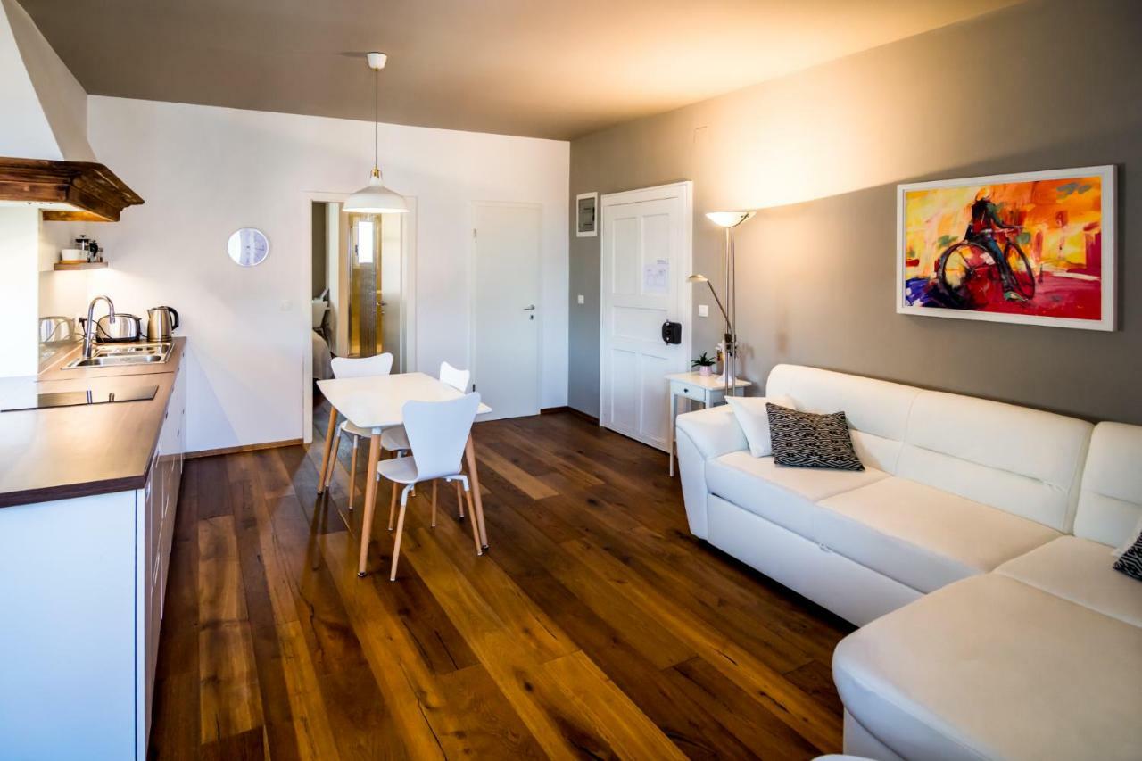 Apartment Festina Lente Ρόβινι Εξωτερικό φωτογραφία